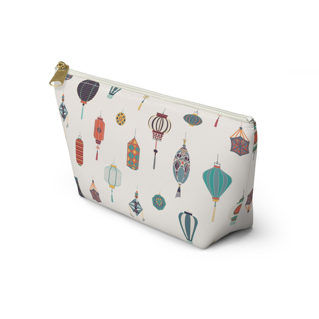 Accessory Pouch w T-bottom